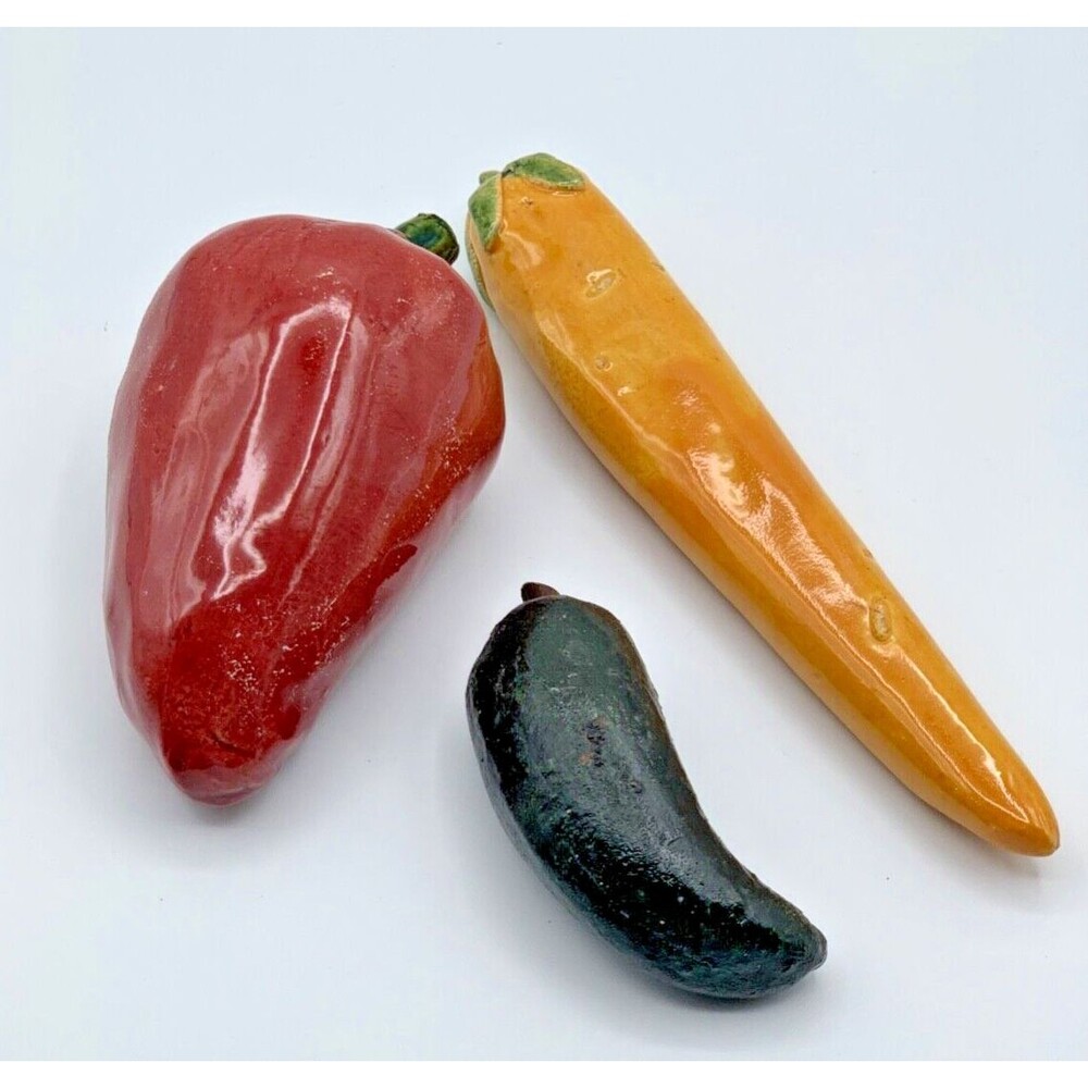 Vintage Italian Art Pottery Red Pepper 6" Majolica Vegetables Hand Painted